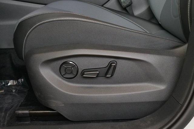 new 2025 Volkswagen Tiguan car, priced at $37,576