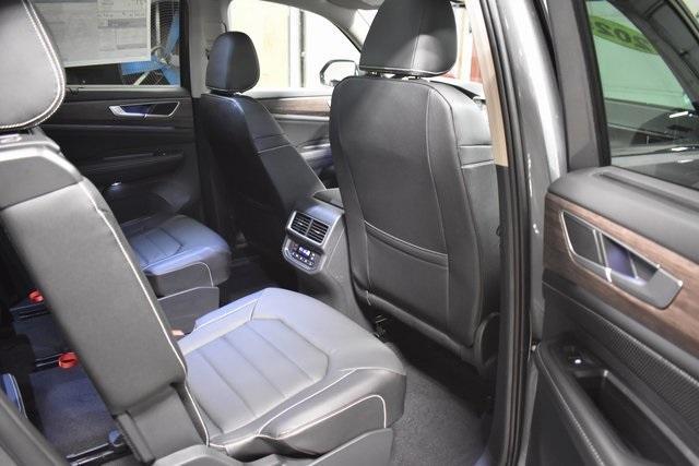 new 2025 Volkswagen Atlas car, priced at $49,914