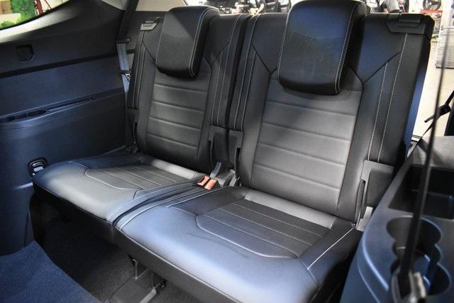 new 2025 Volkswagen Atlas car, priced at $49,914