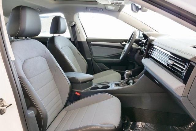 new 2025 Volkswagen Jetta car, priced at $28,174