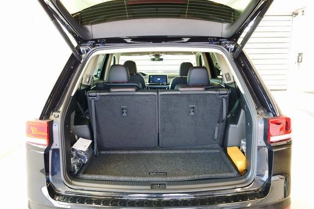 new 2025 Volkswagen Atlas car, priced at $47,921