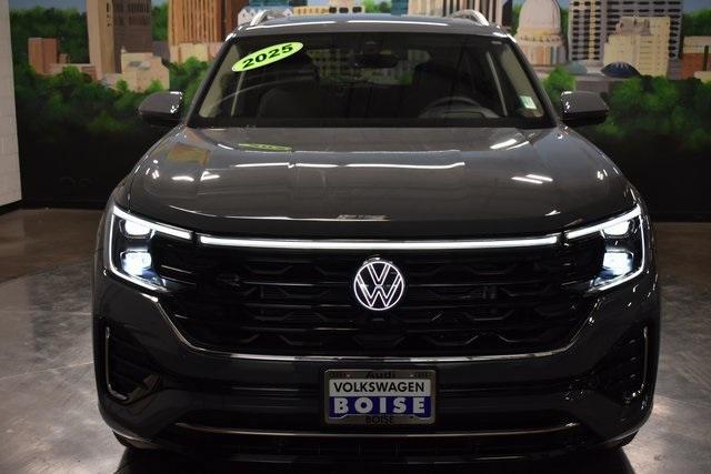 new 2025 Volkswagen Atlas car, priced at $56,588