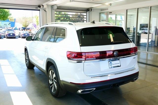 new 2025 Volkswagen Atlas car, priced at $51,984