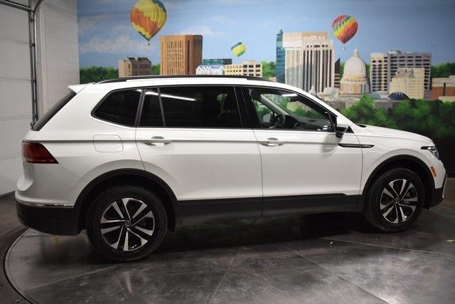 new 2024 Volkswagen Tiguan car, priced at $31,424