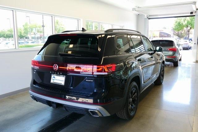new 2025 Volkswagen Atlas car, priced at $47,323