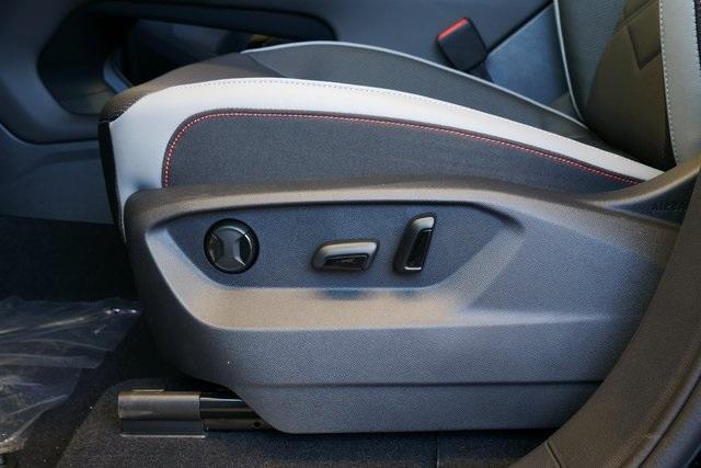 new 2025 Volkswagen Atlas car, priced at $47,323