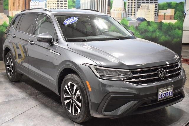 new 2024 Volkswagen Tiguan car, priced at $31,424