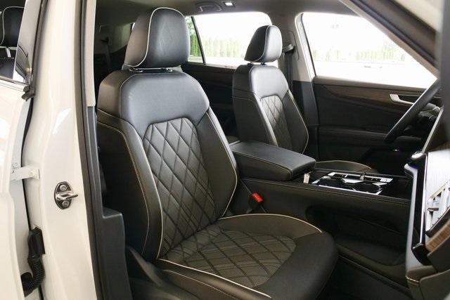 used 2025 Volkswagen Atlas car, priced at $42,911