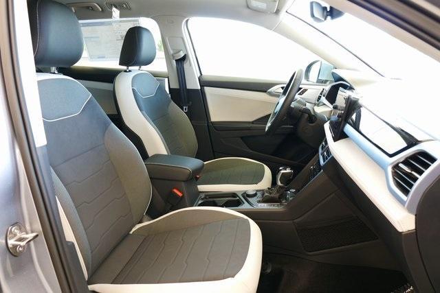 new 2025 Volkswagen Taos car, priced at $31,090