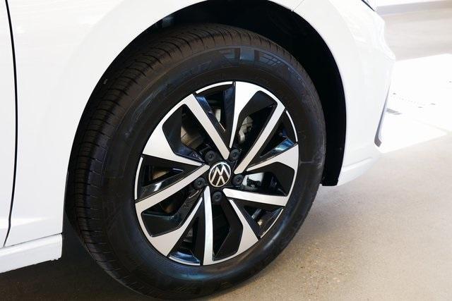 new 2025 Volkswagen Jetta car, priced at $23,910