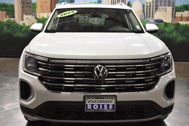 new 2025 Volkswagen Atlas car, priced at $51,989