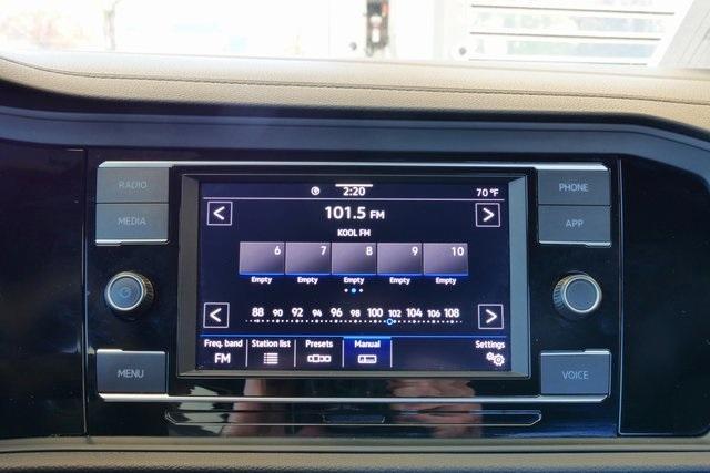 used 2024 Volkswagen Jetta car, priced at $21,999
