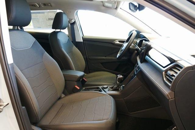 new 2025 Volkswagen Taos car, priced at $34,361