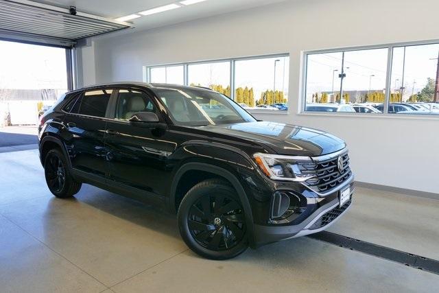 new 2025 Volkswagen Atlas Cross Sport car, priced at $44,526