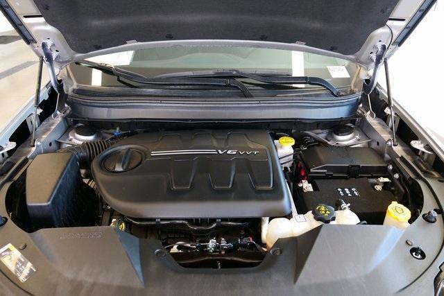 used 2019 Jeep Cherokee car, priced at $21,999