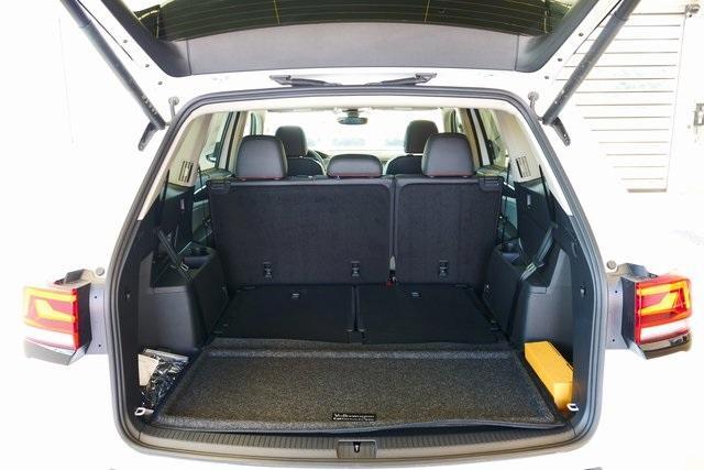 new 2025 Volkswagen Atlas car, priced at $47,323