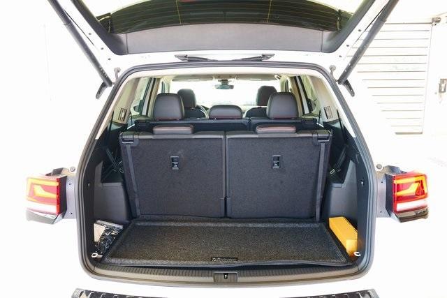 new 2025 Volkswagen Atlas car, priced at $47,323