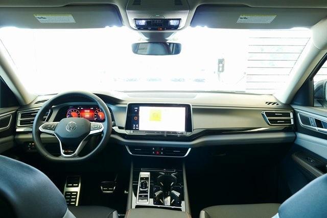 new 2025 Volkswagen Atlas car, priced at $47,323
