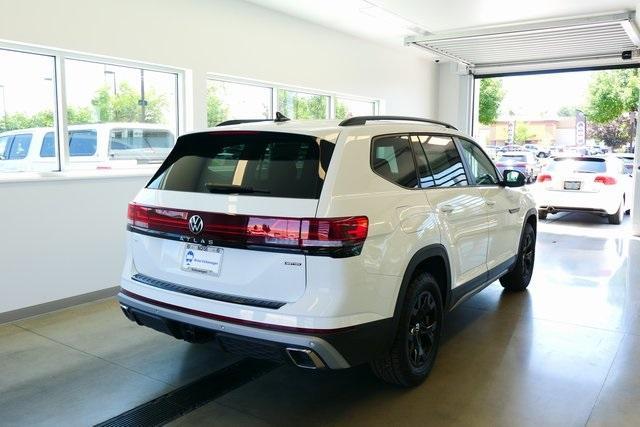 new 2025 Volkswagen Atlas car, priced at $47,323