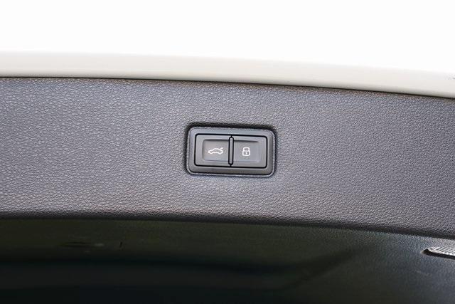 used 2025 Audi Q7 car, priced at $62,999