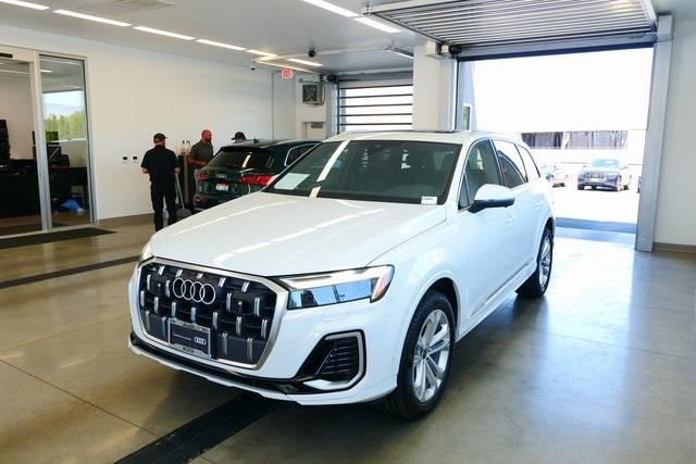 used 2025 Audi Q7 car, priced at $62,999