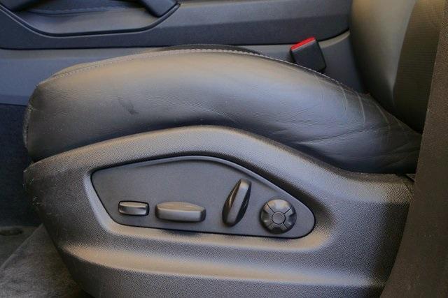 used 2022 Porsche Cayenne car, priced at $53,992
