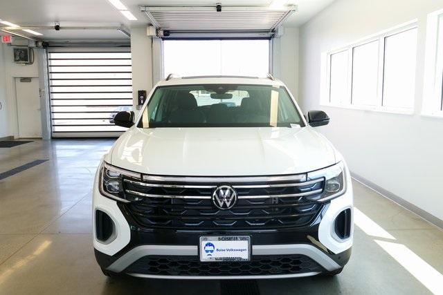 new 2025 Volkswagen Atlas car, priced at $49,059