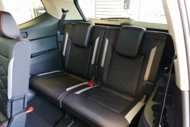 new 2025 Volkswagen Atlas car, priced at $49,059