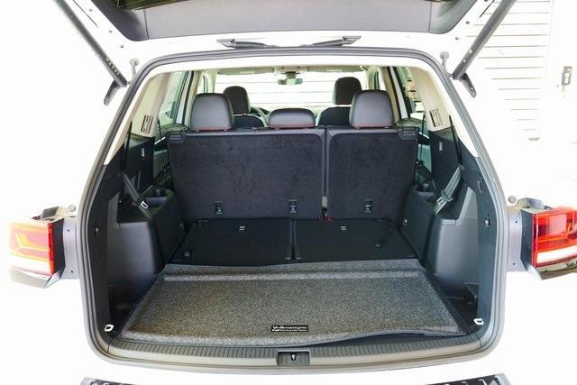 new 2025 Volkswagen Atlas car, priced at $49,059