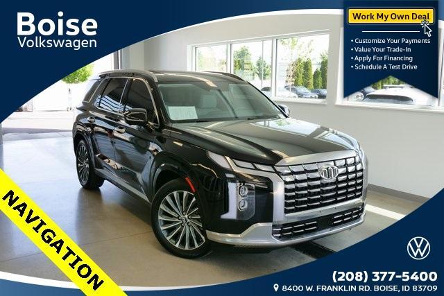 used 2024 Hyundai Palisade car, priced at $43,999