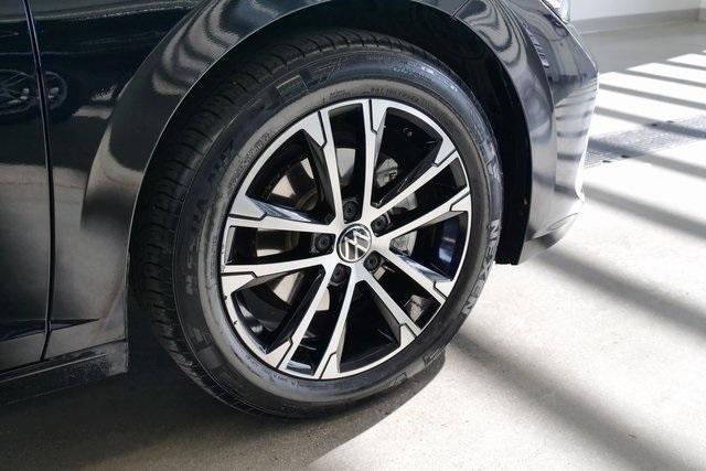 used 2023 Volkswagen Jetta car, priced at $18,899