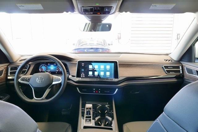 new 2025 Volkswagen Atlas car, priced at $52,389