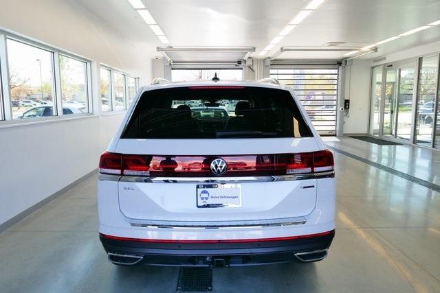 new 2025 Volkswagen Atlas car, priced at $52,389