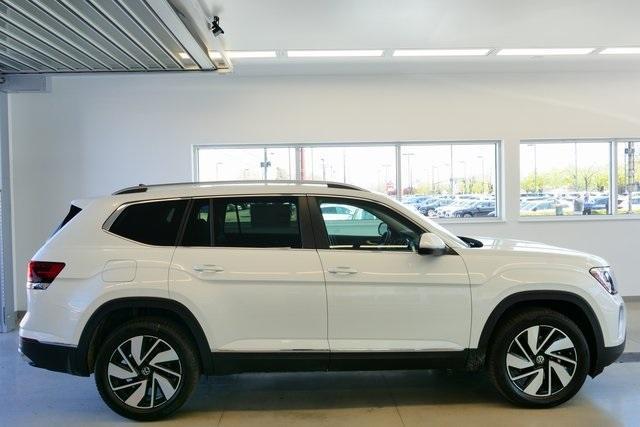 new 2025 Volkswagen Atlas car, priced at $52,389