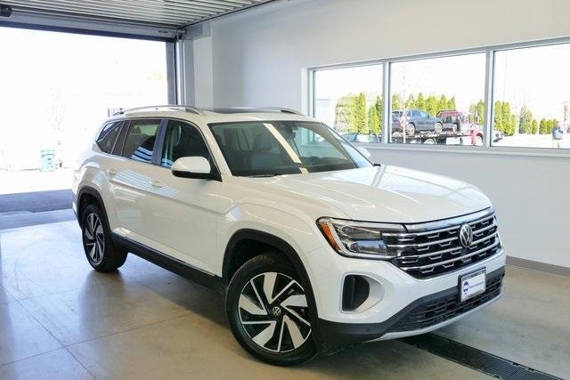 new 2025 Volkswagen Atlas car, priced at $52,389