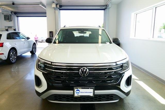 new 2025 Volkswagen Atlas car, priced at $49,059