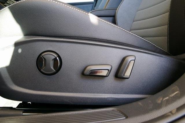 new 2025 Volkswagen Jetta car, priced at $27,580