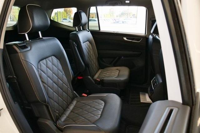 used 2025 Volkswagen Atlas car, priced at $45,999