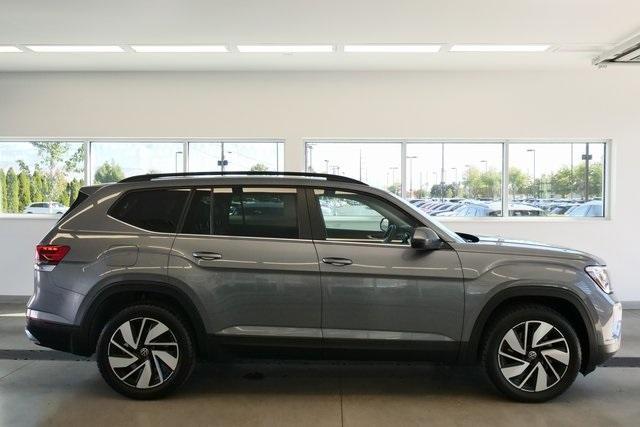 used 2024 Volkswagen Atlas car, priced at $30,999