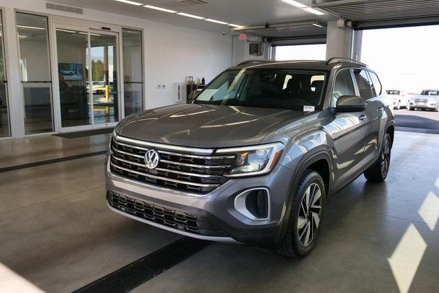 used 2024 Volkswagen Atlas car, priced at $30,999