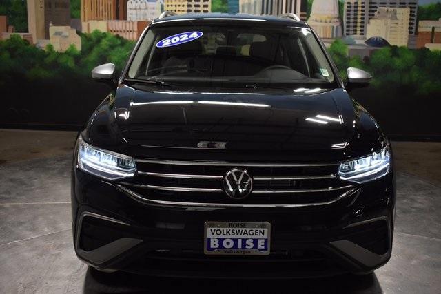 new 2024 Volkswagen Tiguan car, priced at $31,056