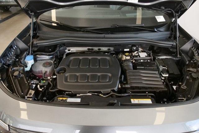 new 2025 Volkswagen Tiguan car, priced at $37,717