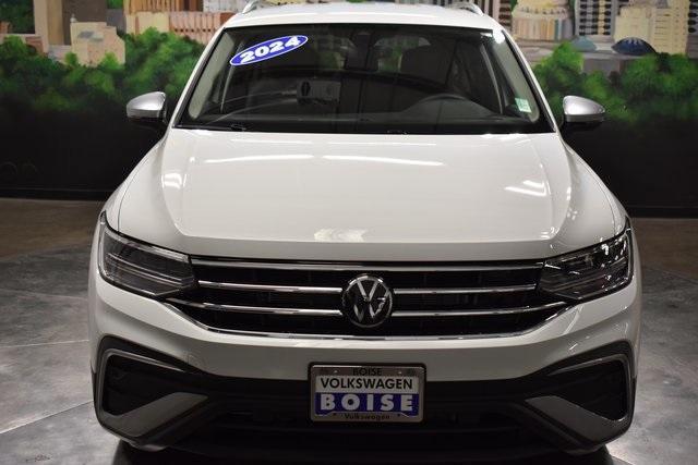 new 2024 Volkswagen Tiguan car, priced at $33,124