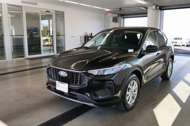 used 2023 Ford Escape car, priced at $22,499