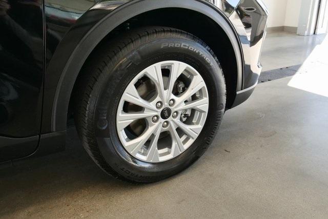 used 2023 Ford Escape car, priced at $22,499