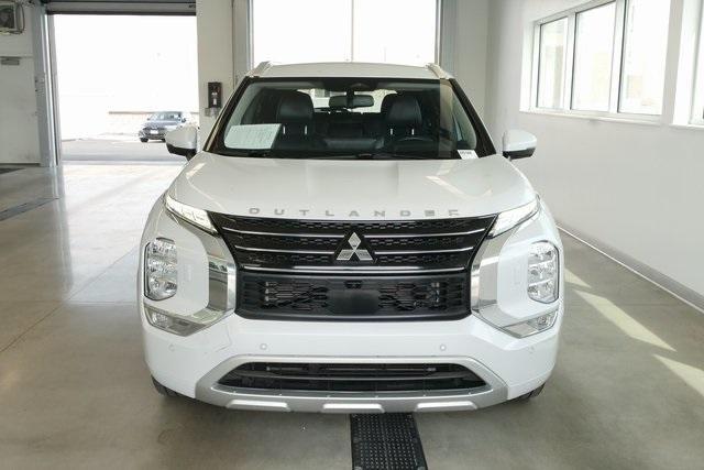 used 2022 Mitsubishi Outlander car, priced at $24,992
