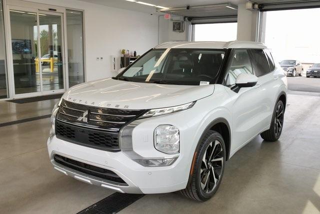 used 2022 Mitsubishi Outlander car, priced at $24,992