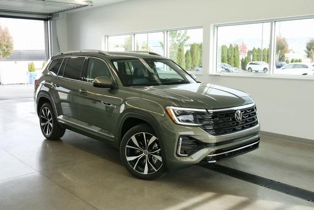 new 2026 Volkswagen Atlas car, priced at $57,421