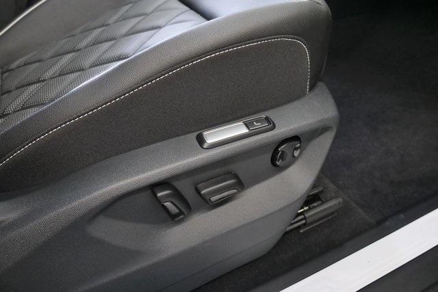 new 2026 Volkswagen Atlas car, priced at $57,421