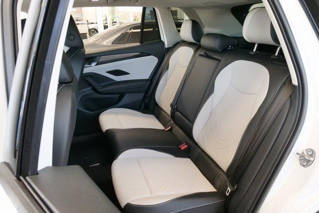 new 2025 Volkswagen Tiguan car, priced at $35,225